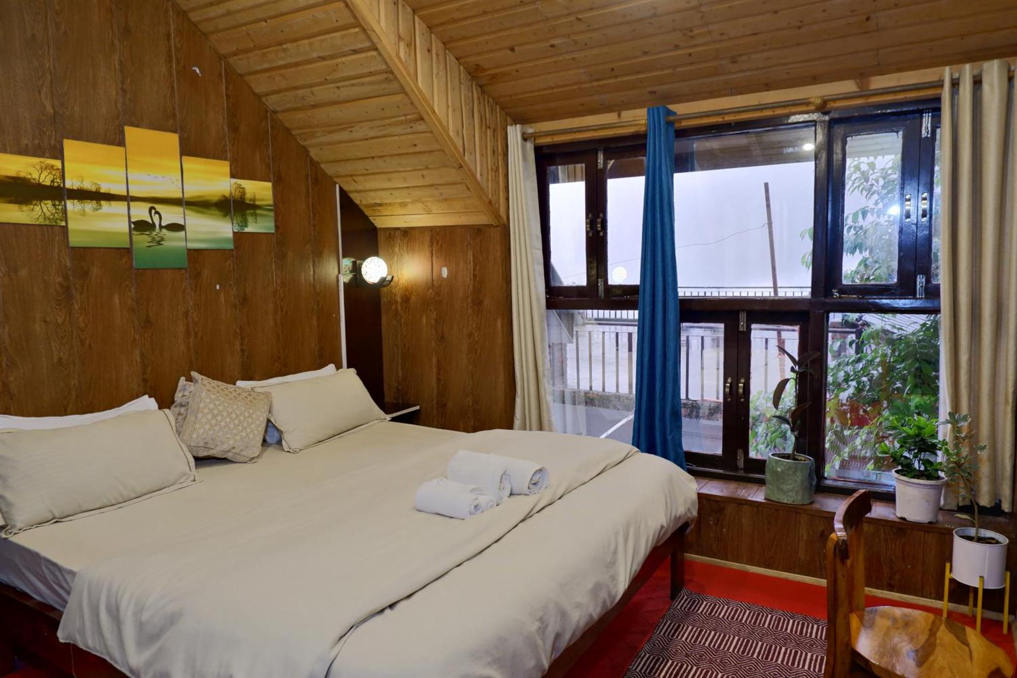 Utopia Hostels Dharamkot Mcleodganj Dharamshala Extérieur photo